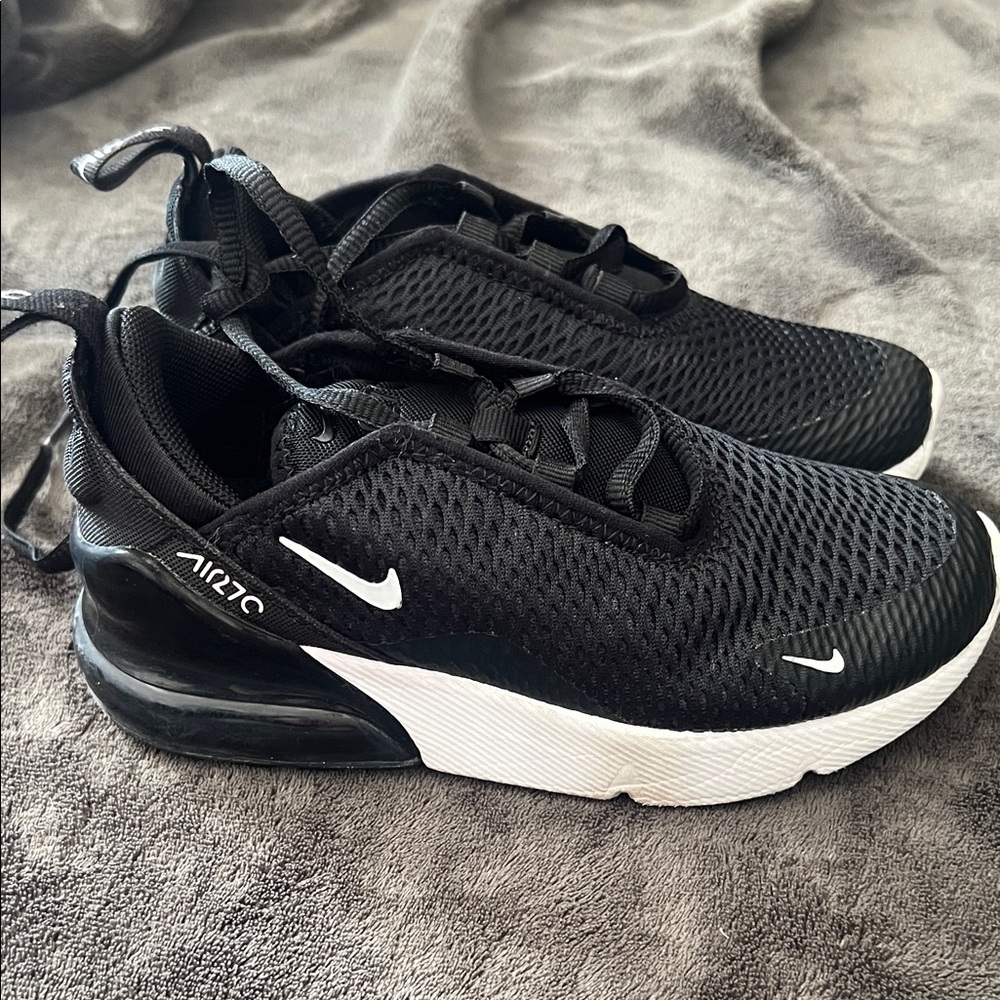 Nike Air Max Black Mesh Sneakers
